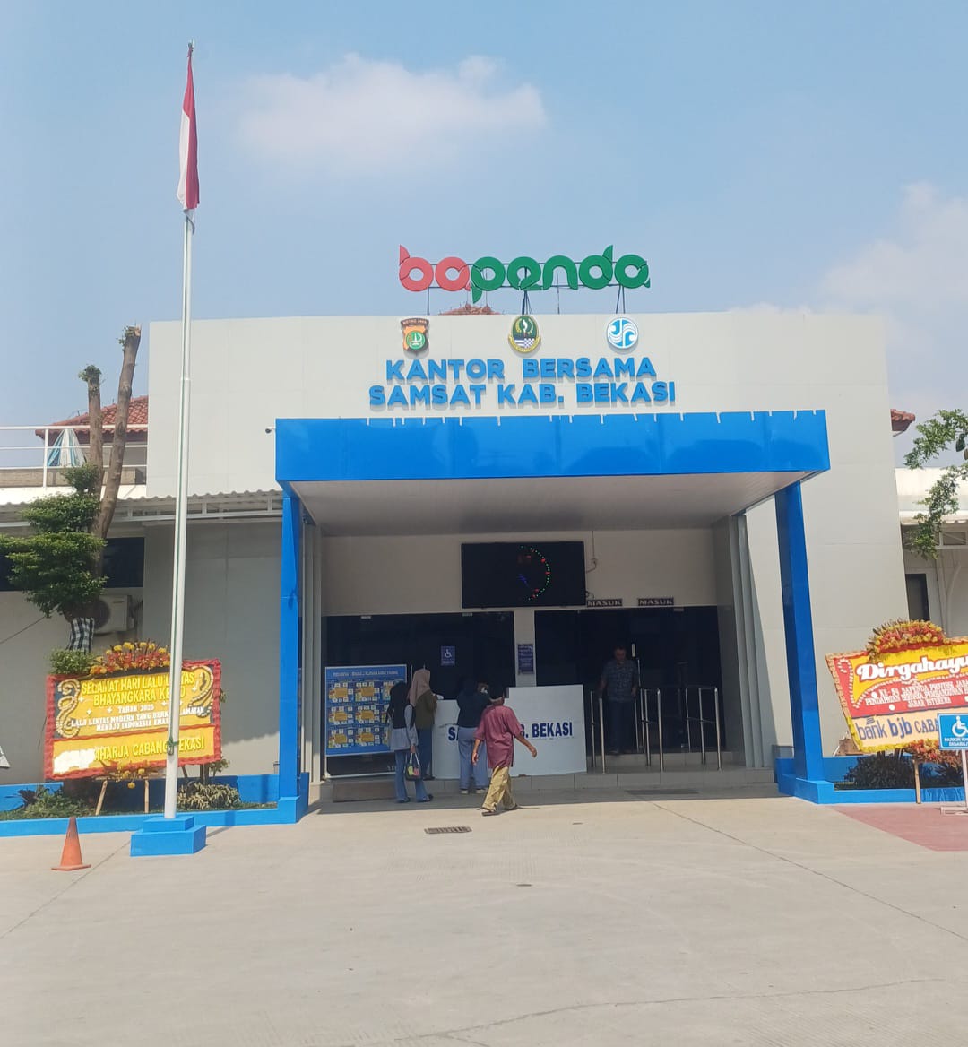 Kanit : AKP Resi Ratuleni, S.H. Berbagai Inovasi dan pembenahan Pelayanan kini Mendapat Apresiasi dari Masyarakat.