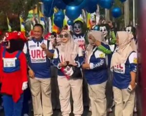 Perkuat Sinergi dan Sportivitas, DSDABMBK Kab Bekasi Meriahkan Gerak Jalan HUT ke-81 RI